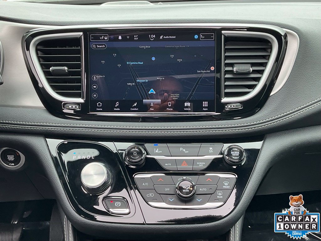 Used 2023 Chrysler Pacifica Limited w/ Uconnect Theater Family Group FWD image 46