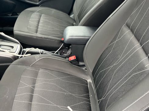 Used 2022 Ford EcoSport SE w/ SE Convenience Package image 17