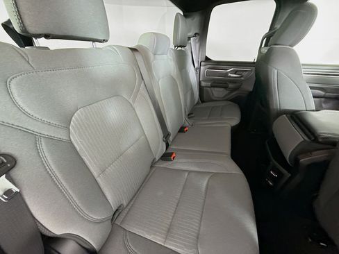 Used 2023 RAM 1500 Big Horn RWD image 32