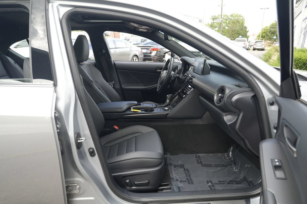 Used 2023 Lexus IS 350 F Sport w/ Memory Package AWD/4WD image 30