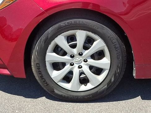 Used 2022 Toyota Corolla LE FWD image 8