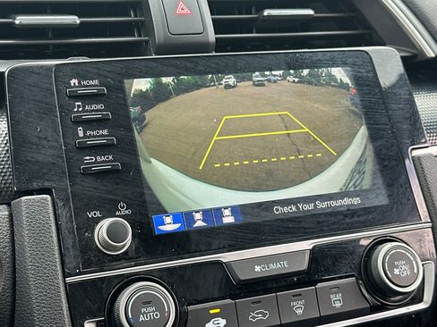 Used 2020 Honda Civic Sport image 26