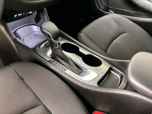 Certified 2022 Chevrolet Malibu LS FWD image 15