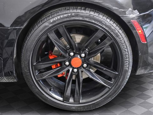 Used 2016 Chevrolet Camaro LT image 31