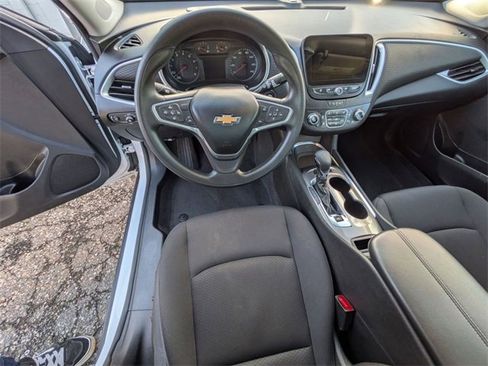 Used 2023 Chevrolet Malibu LT w/ Driver Confidence Package image 11