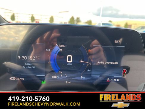 New 2026 Chevrolet Equinox EV LT image 33