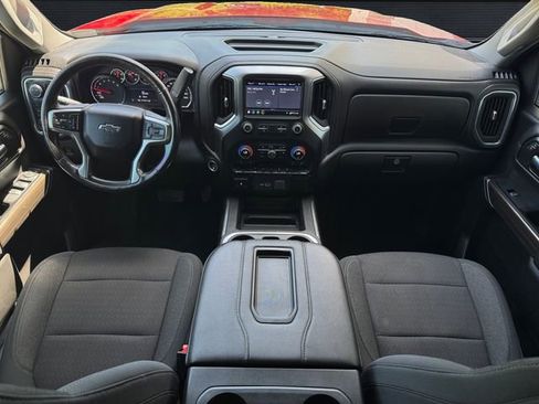 Used 2021 Chevrolet Silverado 1500 RST w/ Z71 Off-Road Package AWD/4WD image 10