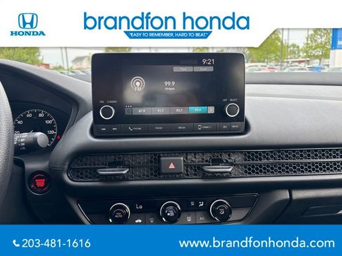 Used 2023 Honda HR-V LX image 19