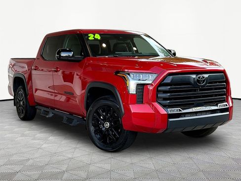 Used 2024 Toyota Tundra Limited AWD/4WD image 3