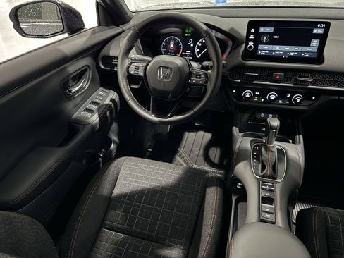 New 2026 Honda HR-V Sport image 7