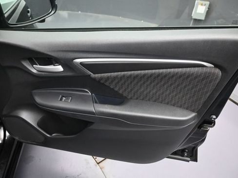 Used 2020 Honda Fit EX image 33