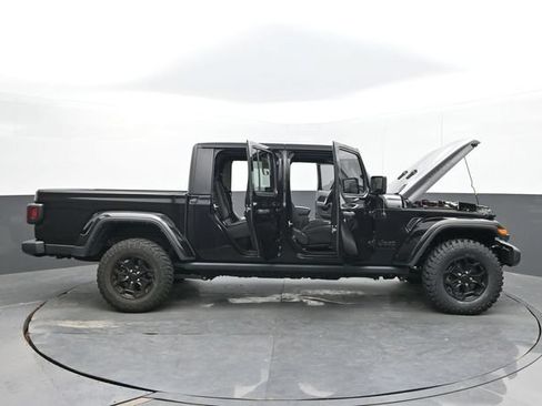 Used 2023 Jeep Gladiator Sport AWD/4WD image 62