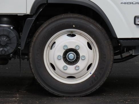 New 2024 Chevrolet Low Cab Forward RWD image 12