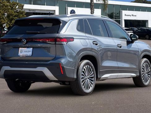 New 2025 Volkswagen Tiguan S image 4