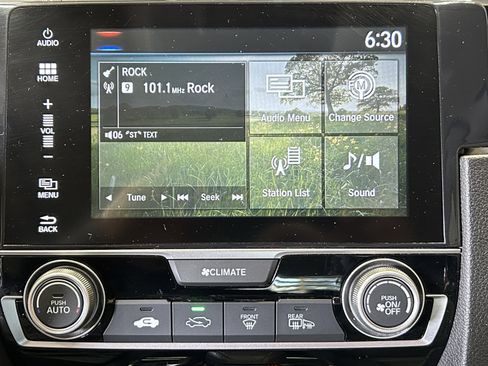 Used 2016 Honda Civic EX image 27