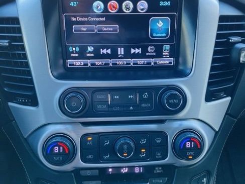 Used 2017 GMC Yukon SLT image 14