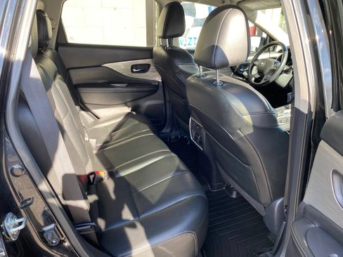 Used 2018 Nissan Murano SL w/ Midnight Edition Package AWD/4WD image 12