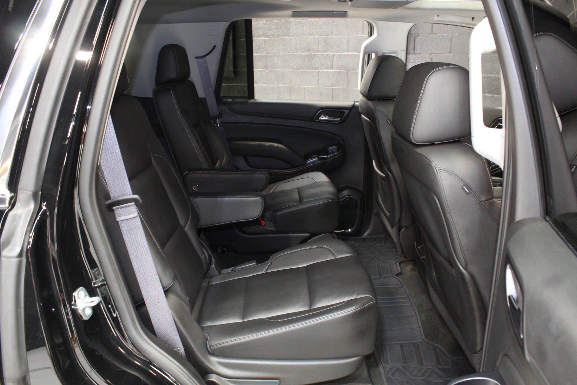 Used 2015 Chevrolet Tahoe LT AWD/4WD image 42