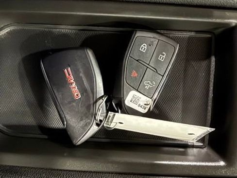 Used 2024 GMC Sierra 2500 Pro w/ Convenience Package image 38