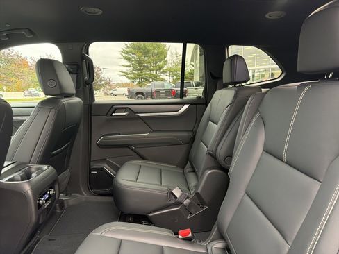 New 2026 GMC Acadia Elevation w/ Elevation Premium Package image 19