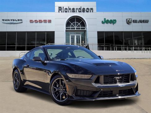 Used 2024 Ford Mustang Dark Horse image 1