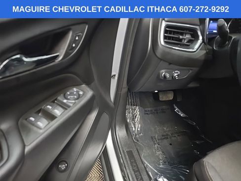 Used 2022 Chevrolet Equinox LT AWD/4WD image 28