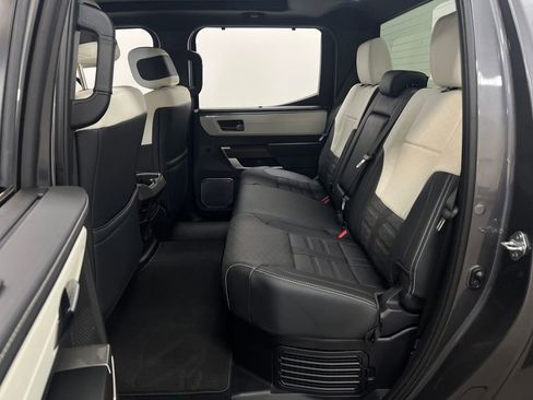 Used 2025 Toyota Tundra Capstone image 27