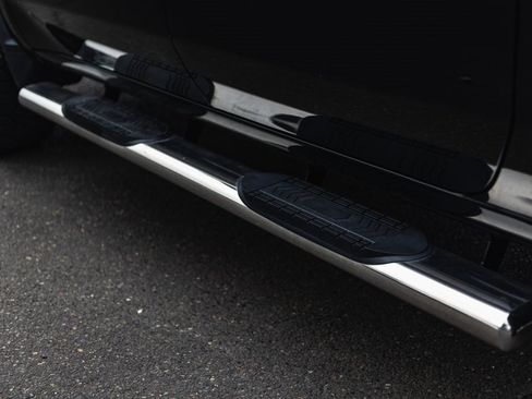 Used 2024 Chevrolet Silverado 3500 LT image 17