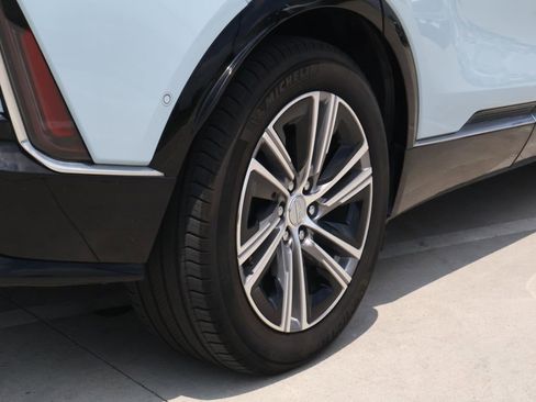 Used 2024 Cadillac Lyriq Luxury RWD image 12