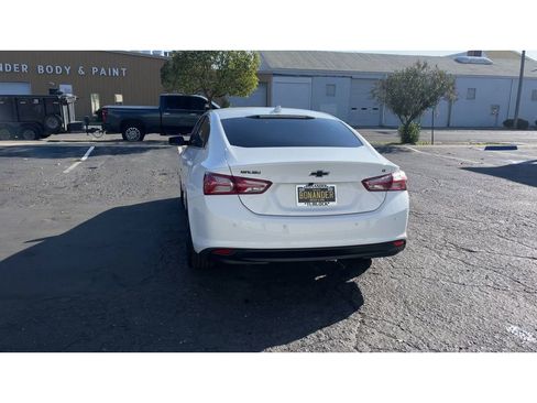 Used 2024 Chevrolet Malibu LT w/ Sport Edition image 9