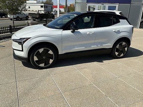 New 2026 Volvo EX30 Plus w/ Climate Package AWD/4WD image 11