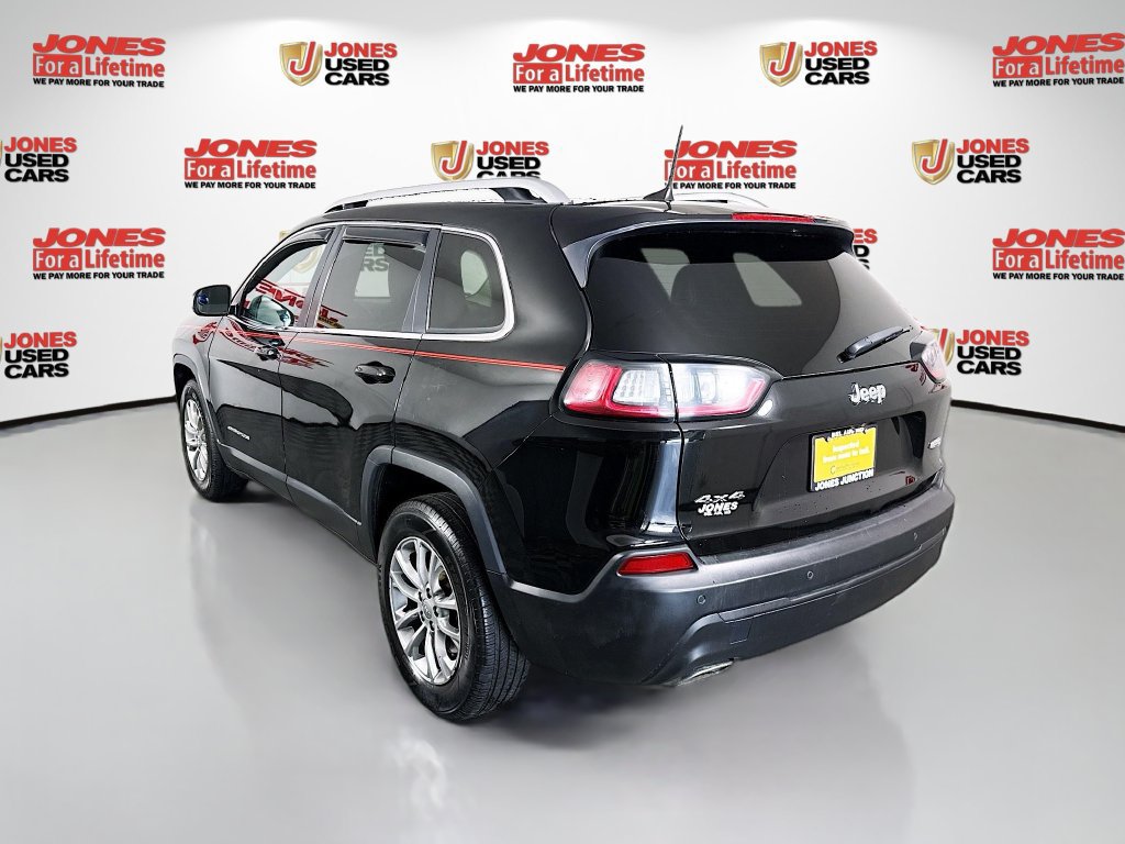 Used 2021 Jeep Cherokee Latitude Lux w/ Comfort/Convenience Group AWD/4WD image 2