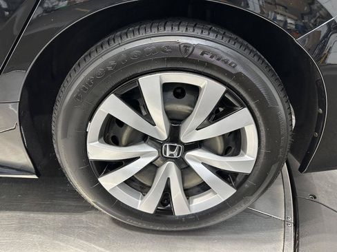 Certified 2023 Honda Civic LX image 9