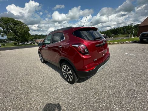 Used 2022 Buick Encore Preferred w/ Safety Package AWD/4WD image 3