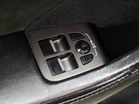 Used 2018 Jaguar F-TYPE R-Dynamic RWD image 42