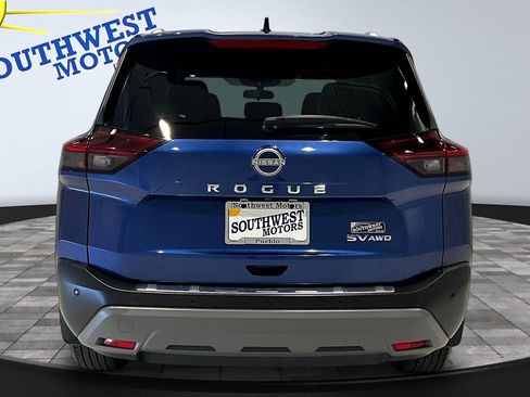 Used 2023 Nissan Rogue SV w/ SV Premium B Package AWD/4WD image 6
