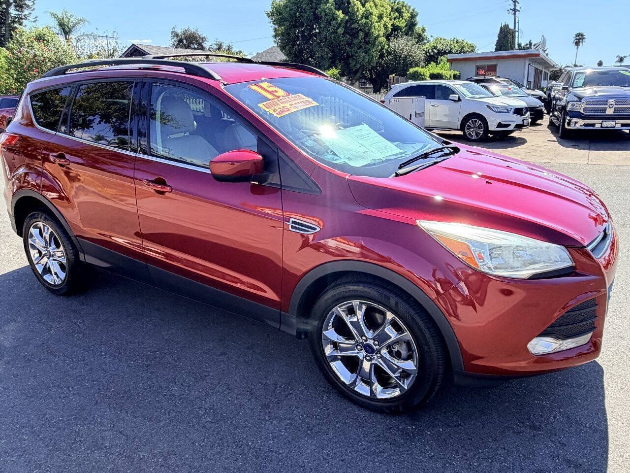 Used 2015 Ford Escape SE w/ Equipment Group 201A AWD/4WD image 9