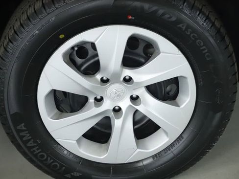 Certified 2023 Toyota RAV4 LE image 10