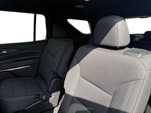 New 2026 Chevrolet Traverse LT FWD image 16