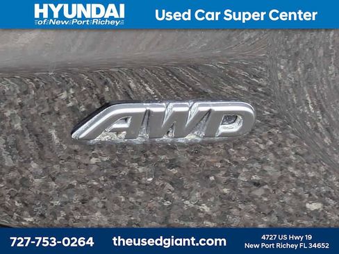 Used 2024 Toyota RAV4 AWD Hybrid image 12