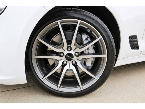 Used 2026 Genesis G70 2.5T RWD image 31