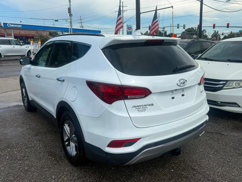 Used 2017 Hyundai Santa Fe Sport FWD image 6