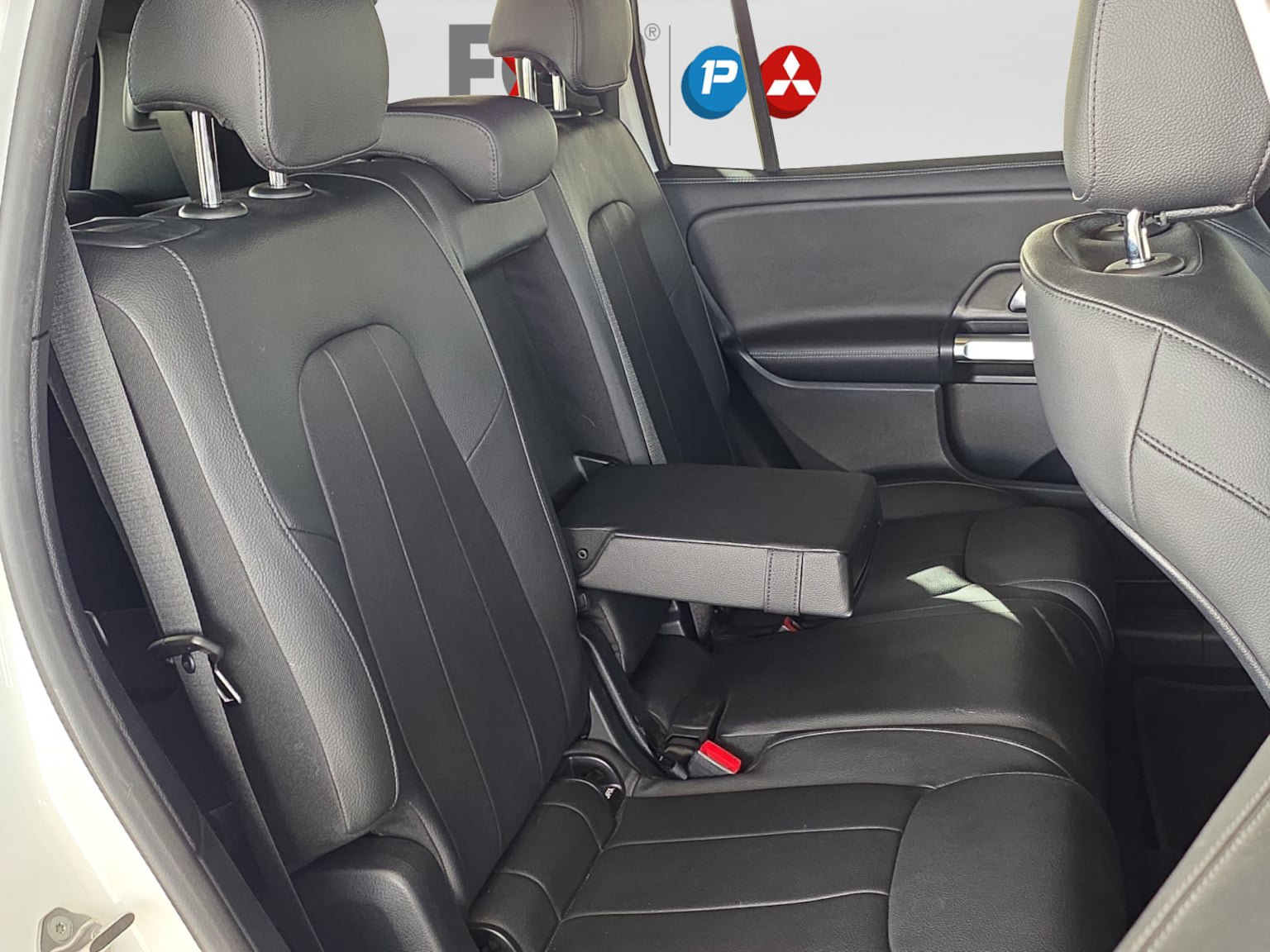 Used 2022 Mercedes-Benz GLB 250 4MATIC image 25