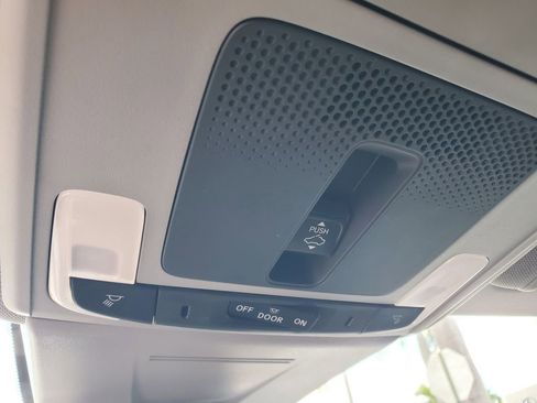 Used 2026 Acura Integra FWD image 33