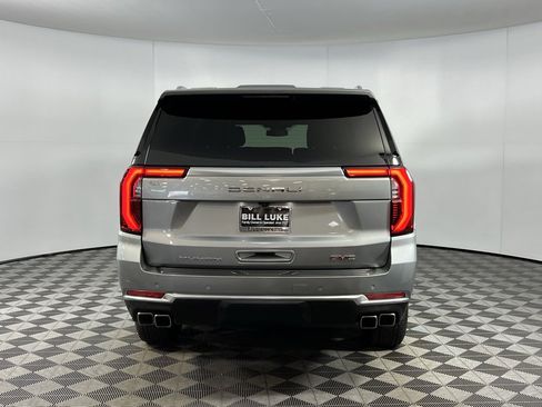 Used 2025 GMC Yukon XL Denali image 7