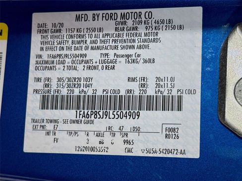 Used 2020 Ford Mustang Shelby GT500 w/ Carbon Fiber Track Pack RWD image 36