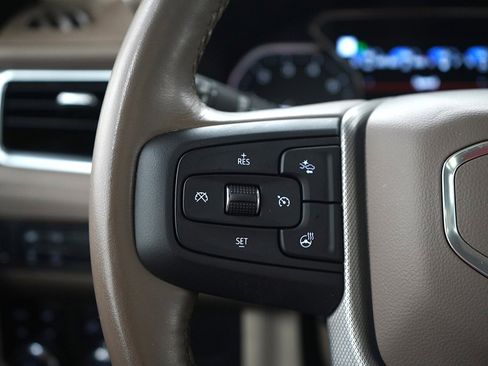 Used 2021 GMC Yukon Denali image 30