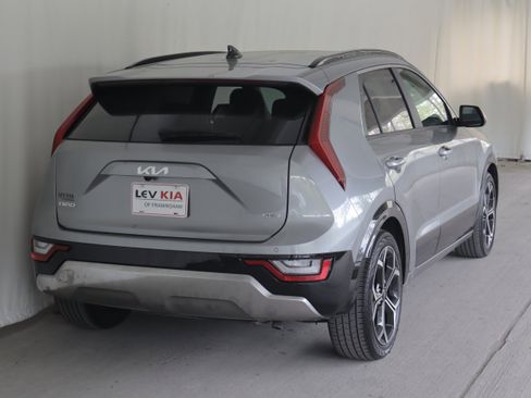 Used 2024 Kia Niro SX Touring FWD image 7