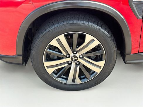 Used 2021 Mitsubishi Outlander Sport ES AWD/4WD image 28