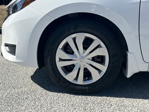 New 2025 Nissan Versa S w/ Trunk Package FWD image 11